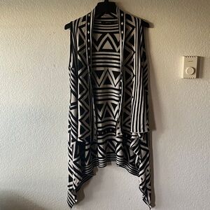 Ark & Co Black and Cream Geometric Vest